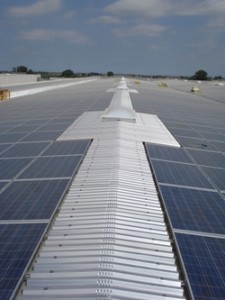 Conergy construye una de las cubiertas fotovoltaicas más grandes de Italia