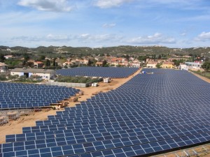 Conergy construye un parque solar y una instalación fotovoltaica sobre la marquesina de un aparcamiento en el Sur de Francia con un total de 4,6 MW