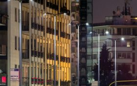 En Milán ya se han instalado miles de luminarias de AEC