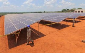 Los sistemas de almacenamiento energético de Saft apoyarán la mayor planta del mundo de energía solar fotovoltaica-diésel de potencia híbrida en Sudamérica