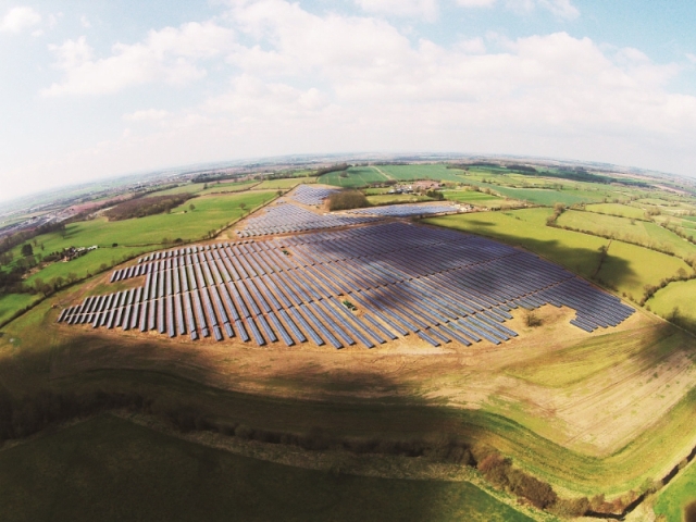 ET Solar añade un proyecto de 13 MWp a su creciente cartera solar del Reino Unido