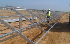 La Generación kWh de Som Energia comienza la instalación de 8.666 placas solares de autoconsumo colectivo en Sevilla