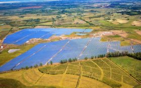 FRV comienza a operar La Jacinta, primera planta solar a gran escala de Uruguay