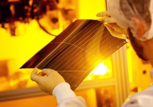 Heliatek bate un nuevo récord mundial de eficiencia fotovoltaica orgánica del 13,2 %