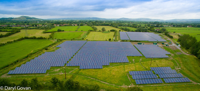 ET Energy pone en marcha dos proyectos PV de 5 MWp en el Reino Unido