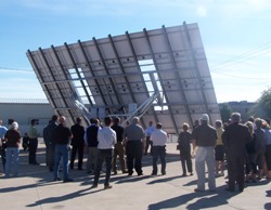 MECASOLAR abre un centro de fabricación de seguidores solares en Ontario (Canadá)