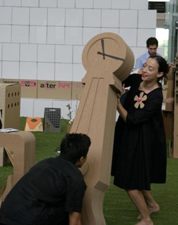 La exposición Three Little Pigs promueve el uso de sistemas de aprovechamiento de luz