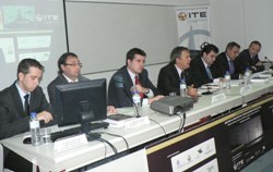 Expertos en eficiencia energética proponen convertir la incertidumbre en una oportunidad de negocio
