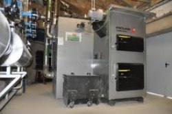 El pasado agosto se instaló en Las Pedroñeras una caldera Froling Turbomat de 320 kW para calefactar el ayuntamiento, la iglesia y el centro social del municipio.