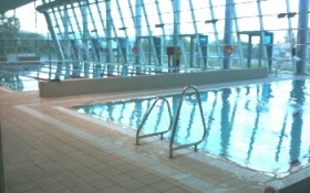 La Piscina Municipal de Soto del Real se calienta mediante el calor producido por la instalación de biomasa realizada por kaWarna