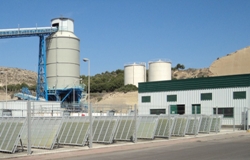 Endesa desarrolla un sistema de absorción de co2 con microalgas para reducir las emisiones de la industria