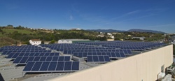 Inaugurada la primera planta fotovoltaica de autoconsumo industrial en España